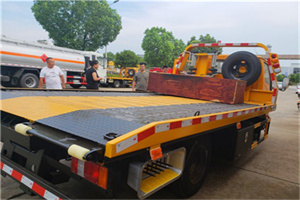 辽源附近拖车电话号码服务